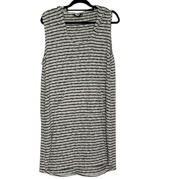 A&I Women's XL Black Striped Swimsuit Cover Up Beach Summer - Picture 1 of 5